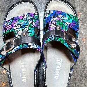 Alegria Sz 37 Sandals